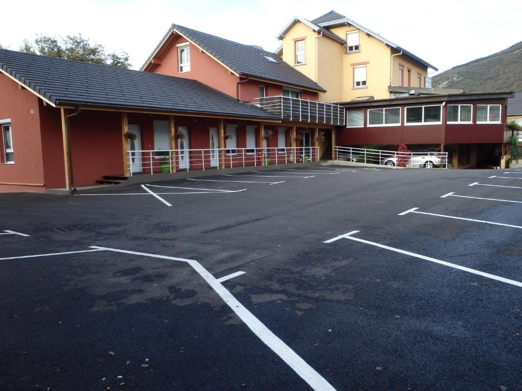 Contact Hotel Les Ailes Challes-les-Eaux Luaran gambar